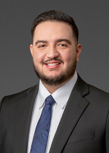 Santa Cruz, Enrrique